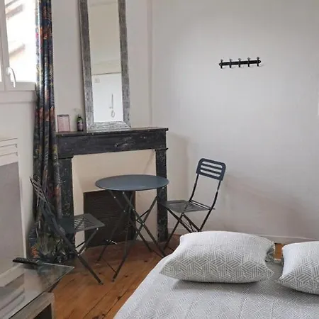 Arcole Metro Botanical Garden